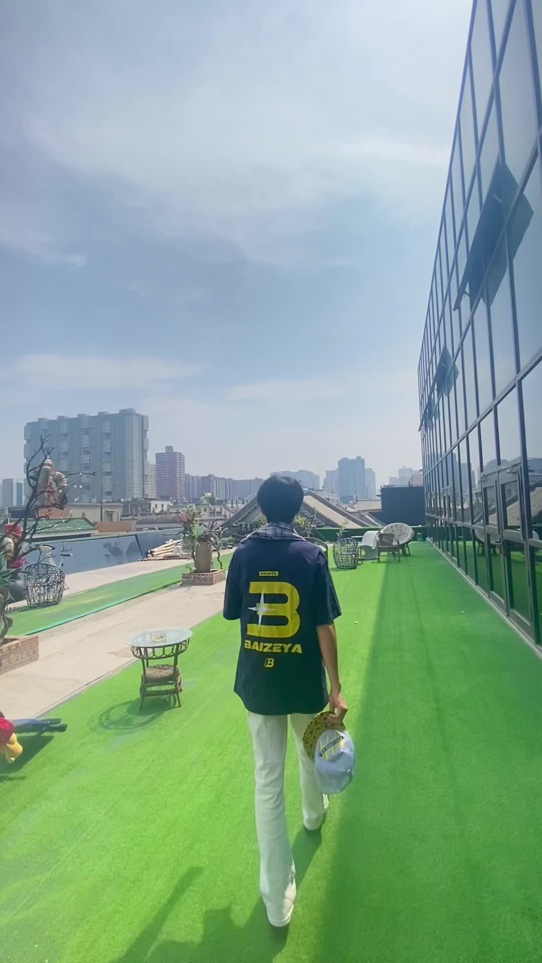 这短袖太好看