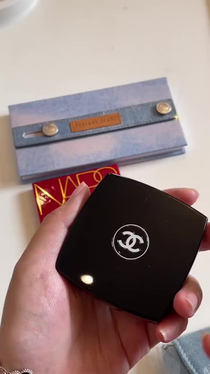 眼影试色开箱