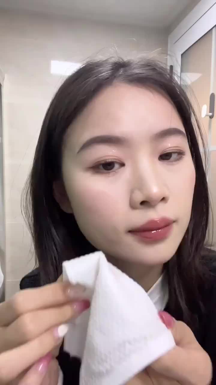 不愧是我喜欢的YSL粉底液