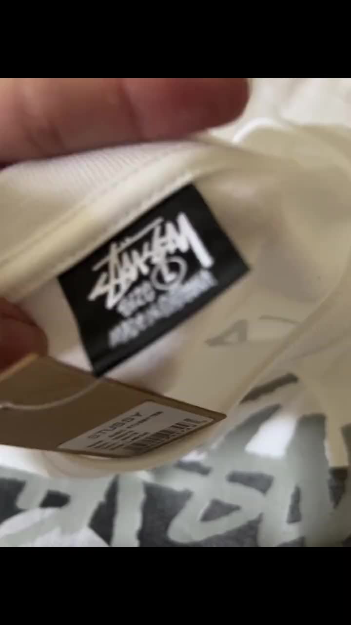 夏天怎么能缺少一件斯图西
