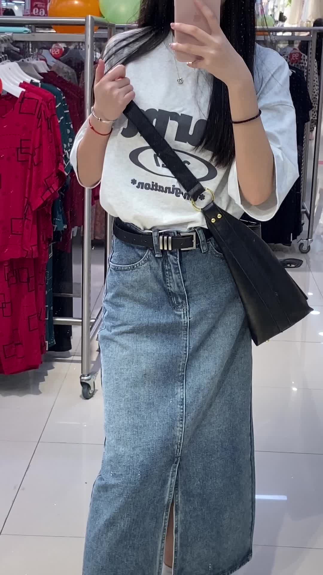 ootd｜T恤➕牛仔半身裙