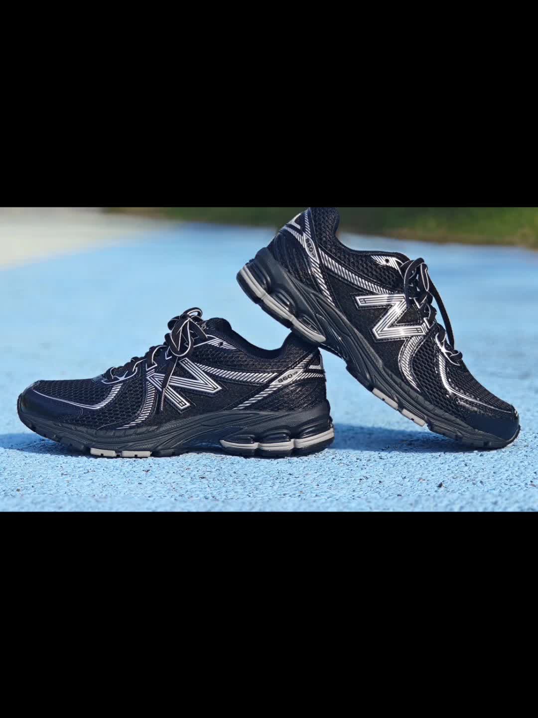 跑鞋实拍 | NewBalance 860 龙年限定黑银配色