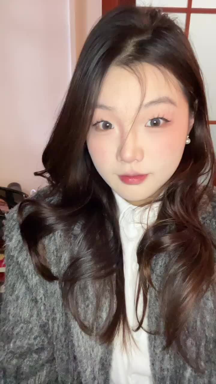 尝试做自媒体第三天！分分钟get简单韩系妆容