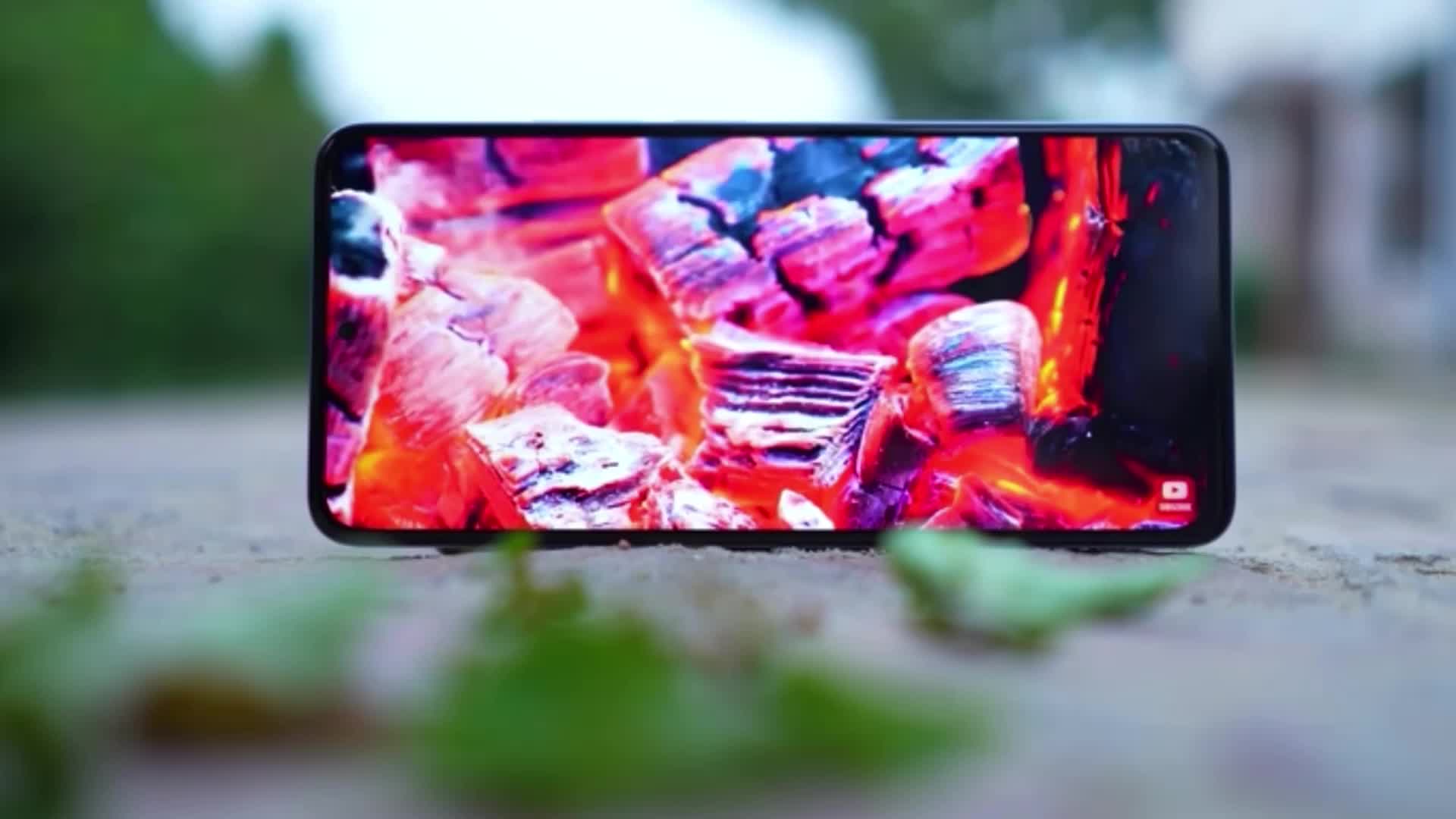 IQOOZ8定8月，LCD+天玑8200