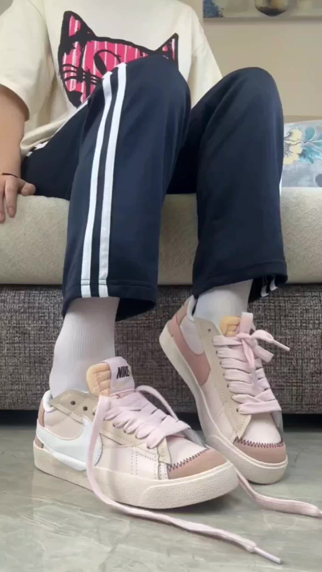 第一次穿Nike的帆布鞋，爱了爱了