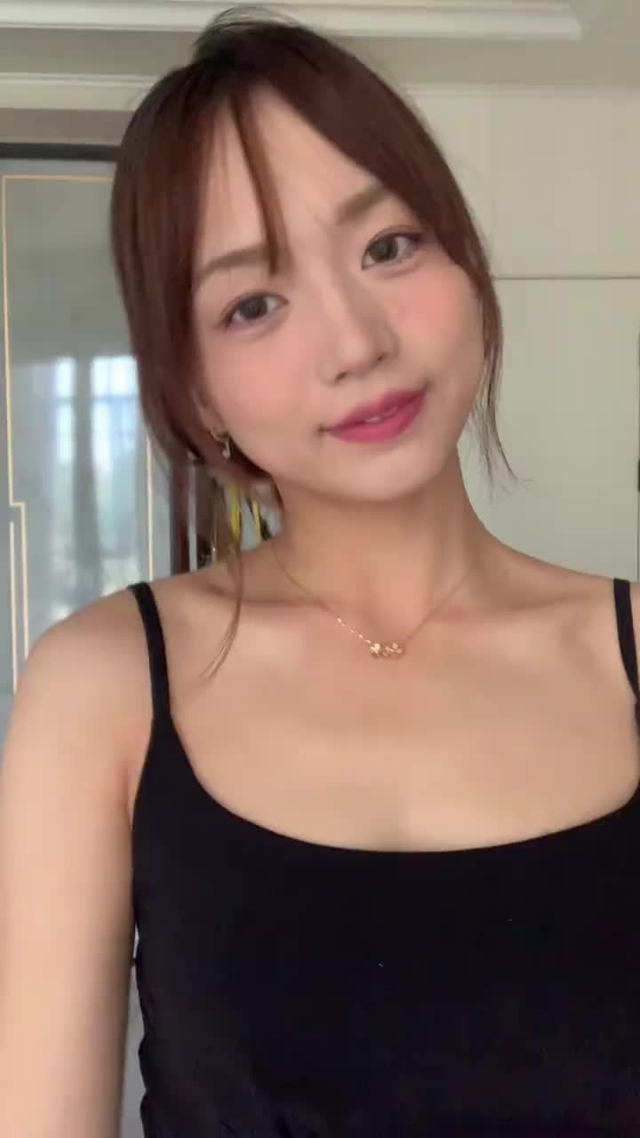 黄黑皮淡妆也可以很好看