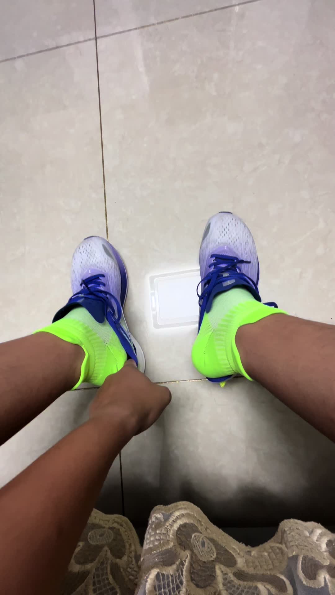 听说夏季跟间歇跑更配哦