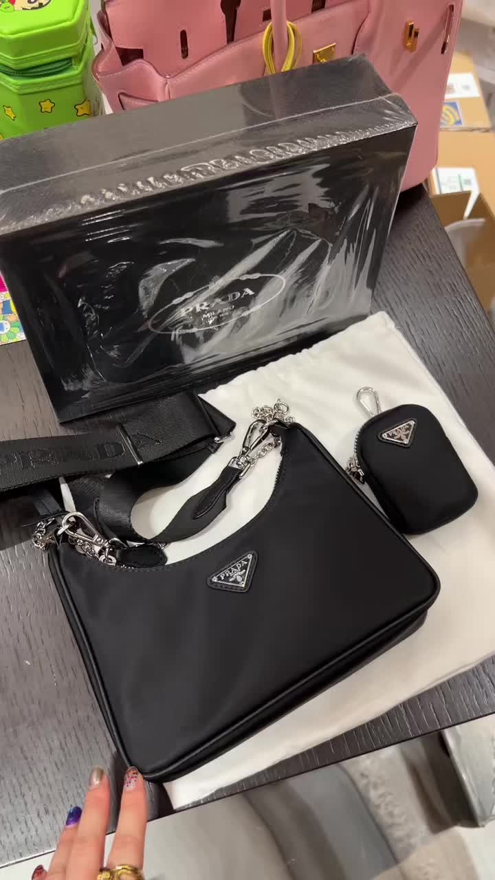 Prada 三合一开箱分享！