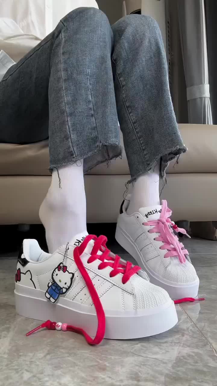 宝子们谁懂呀 凯蒂猫也太好看了吧