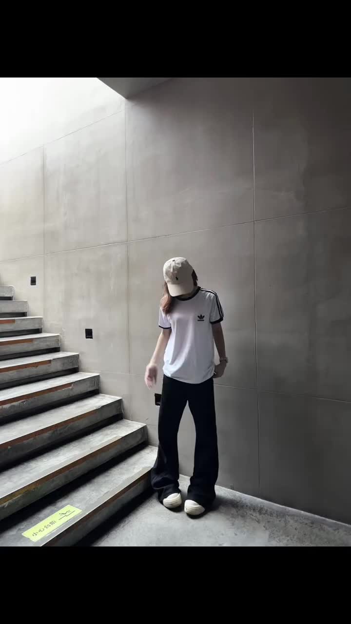 简单休闲一套 adidas短袖真的太好穿
