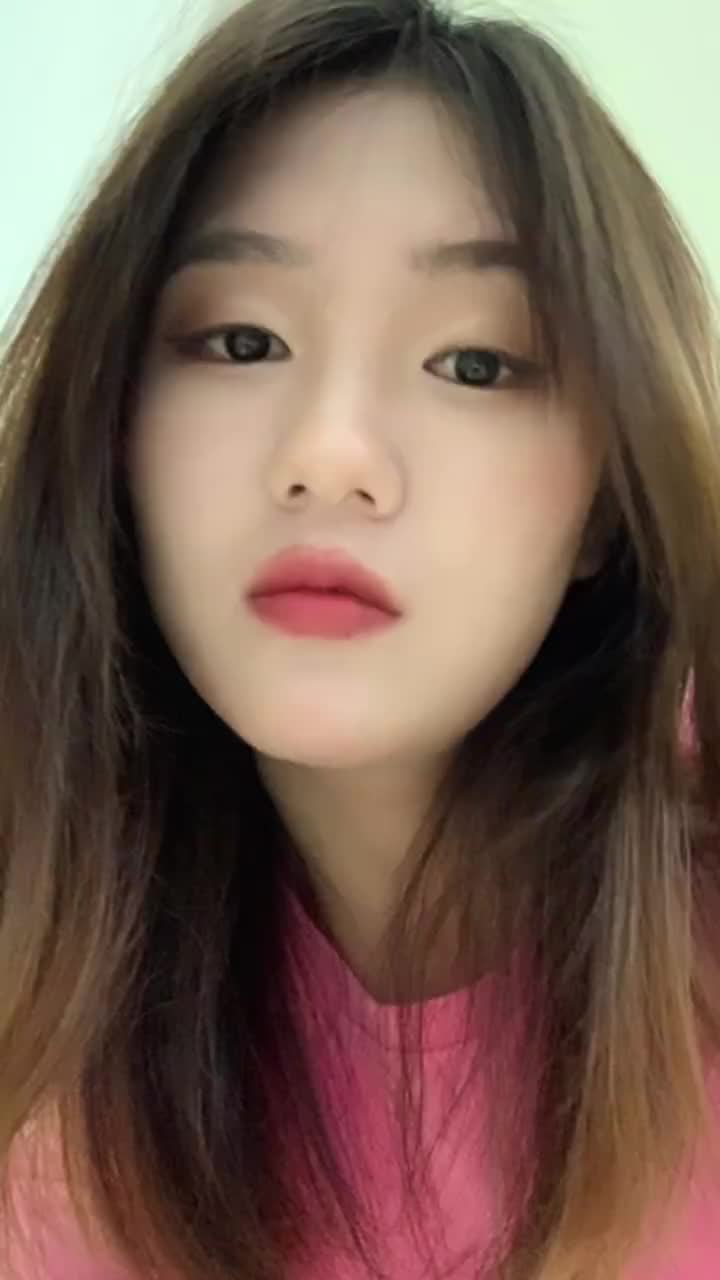 单眼皮亚裔妆容分享，截断眼影又甜又拽