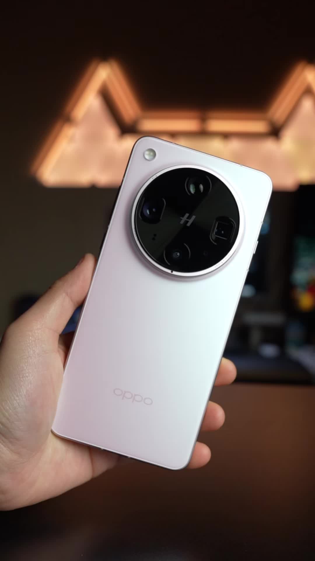 倒反天罡，OPPO Find X8 Ultra夜景实拍，竟然比单反都强
