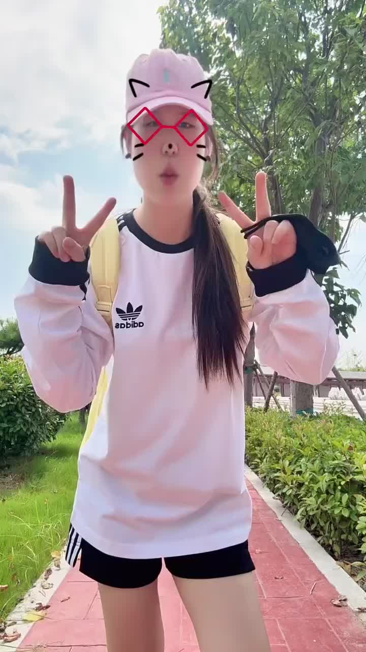 这搭配简直令人爱不释手。