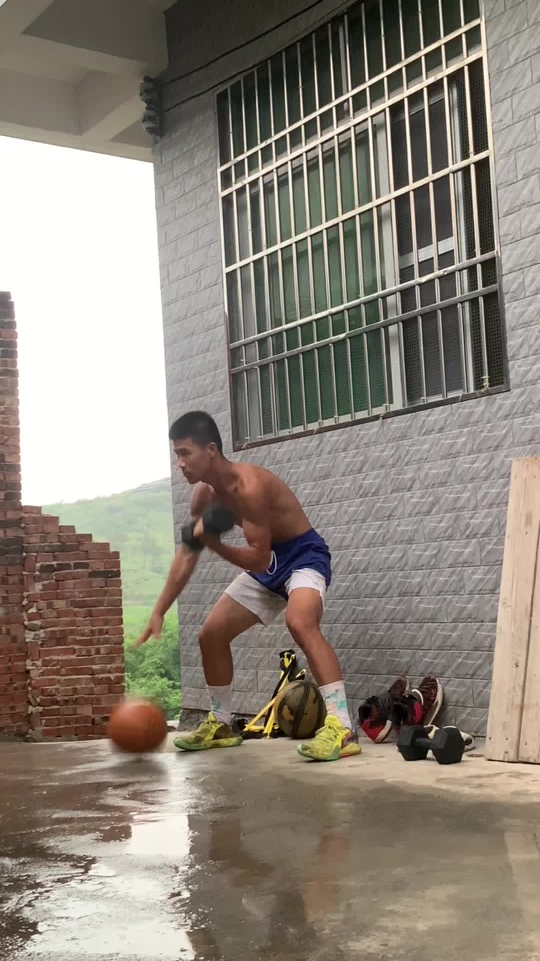 没有天赋，那就不断反复