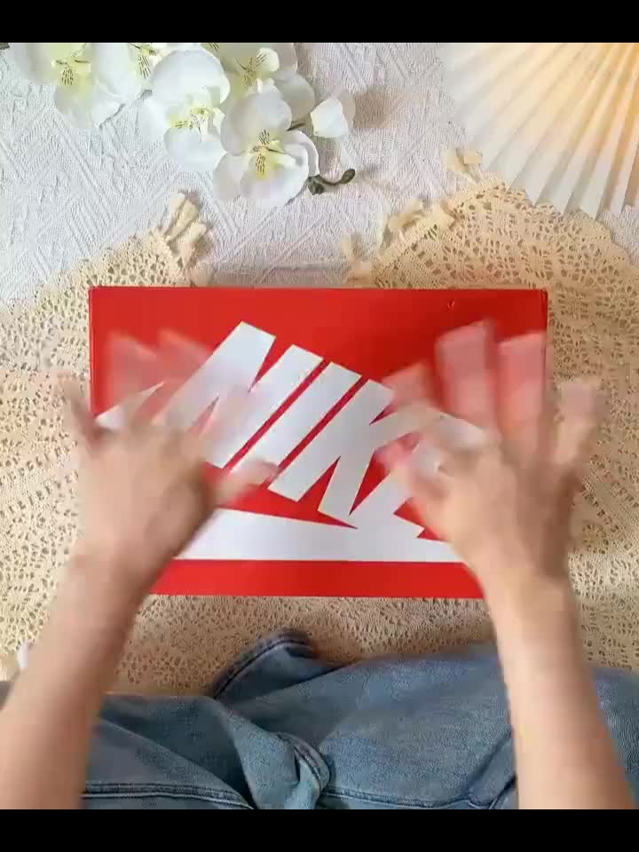 开箱⏸️Nike皮蓬AIR板鞋！好干净的纯白色！