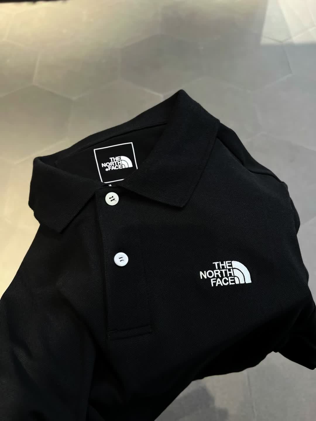 北面黑色Polo衫怎么穿才帅❓