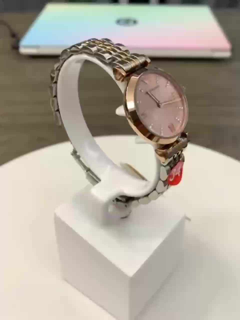 阿玛尼白月光腕表