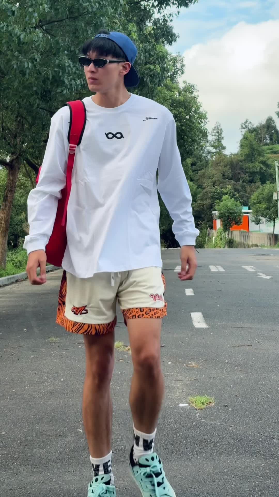 “男孩变帅的成本真的很低啊！”#ootd
