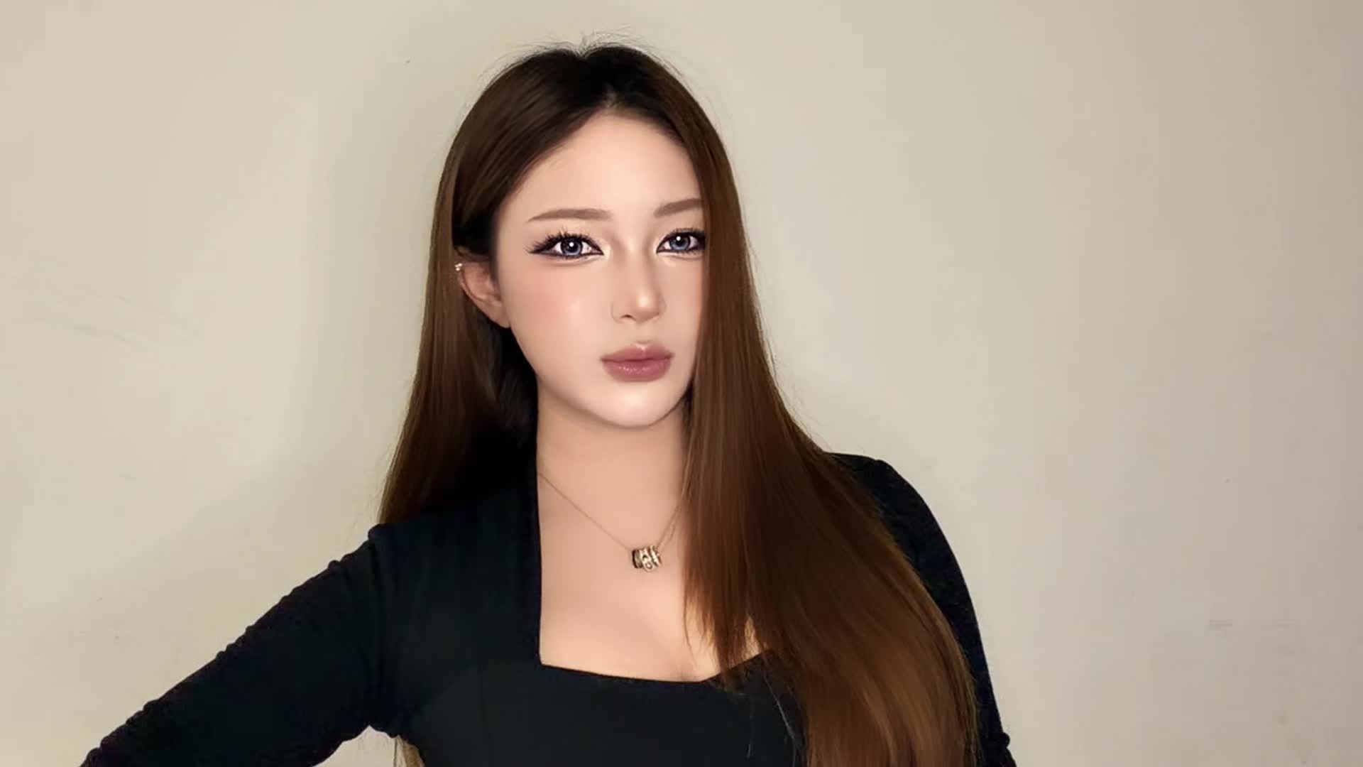 白开水亚裔妆～