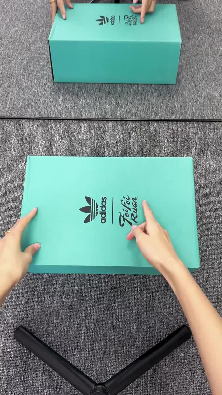 阿迪达斯