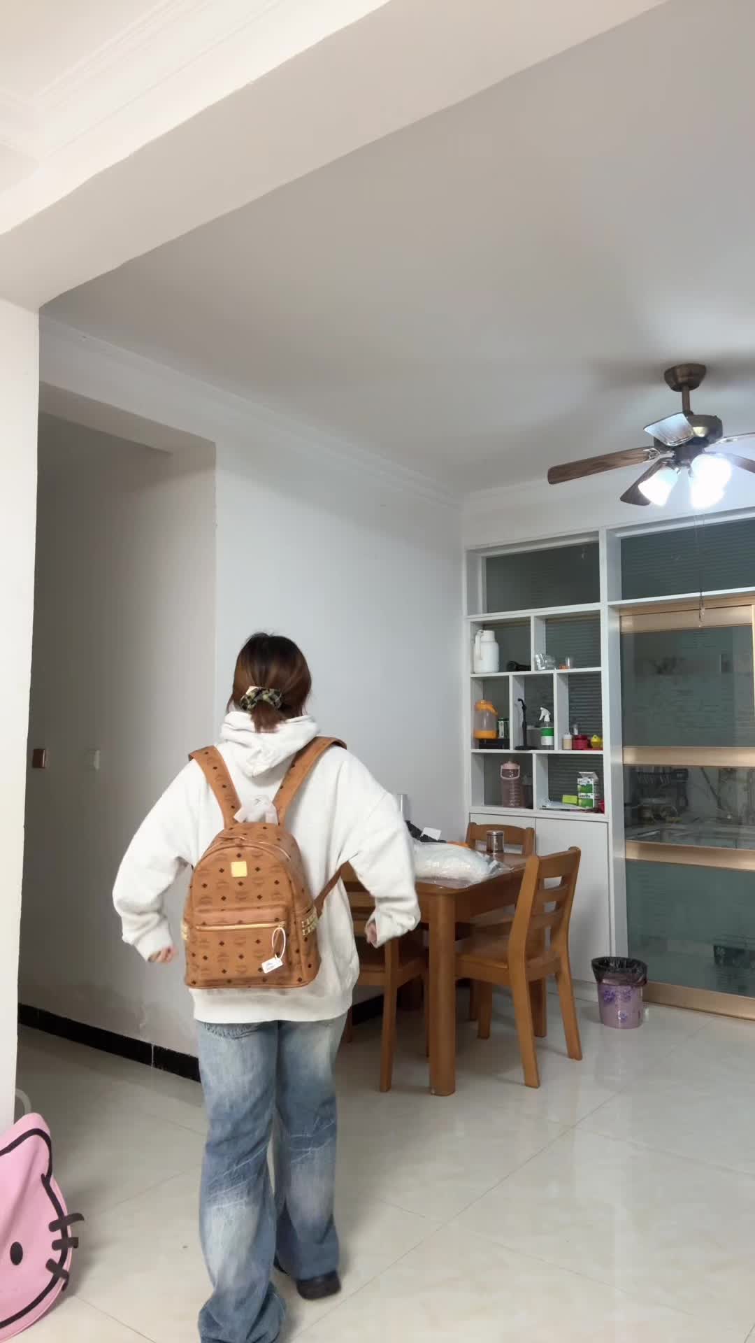 白色羽绒服➕牛仔裤好好看呀
