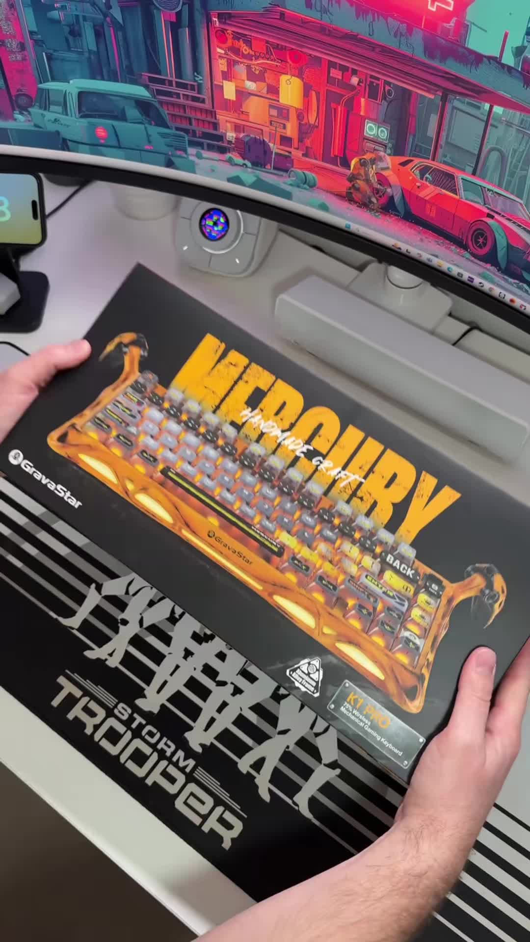 这款战斗风键盘，硬核感满分