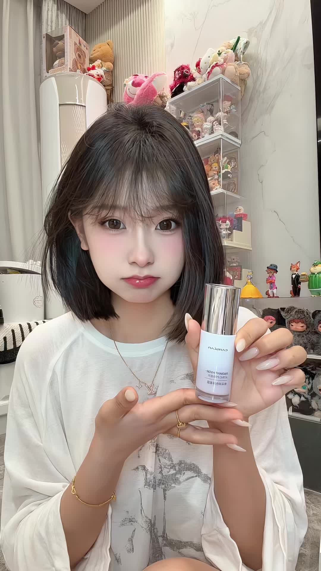 一步变成原生感素颜美女～