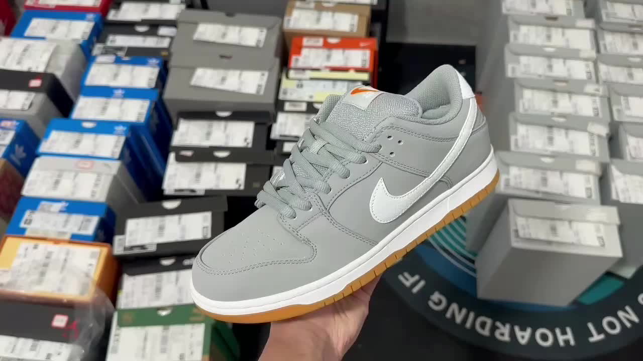 Nike Dunk 高级灰🥰