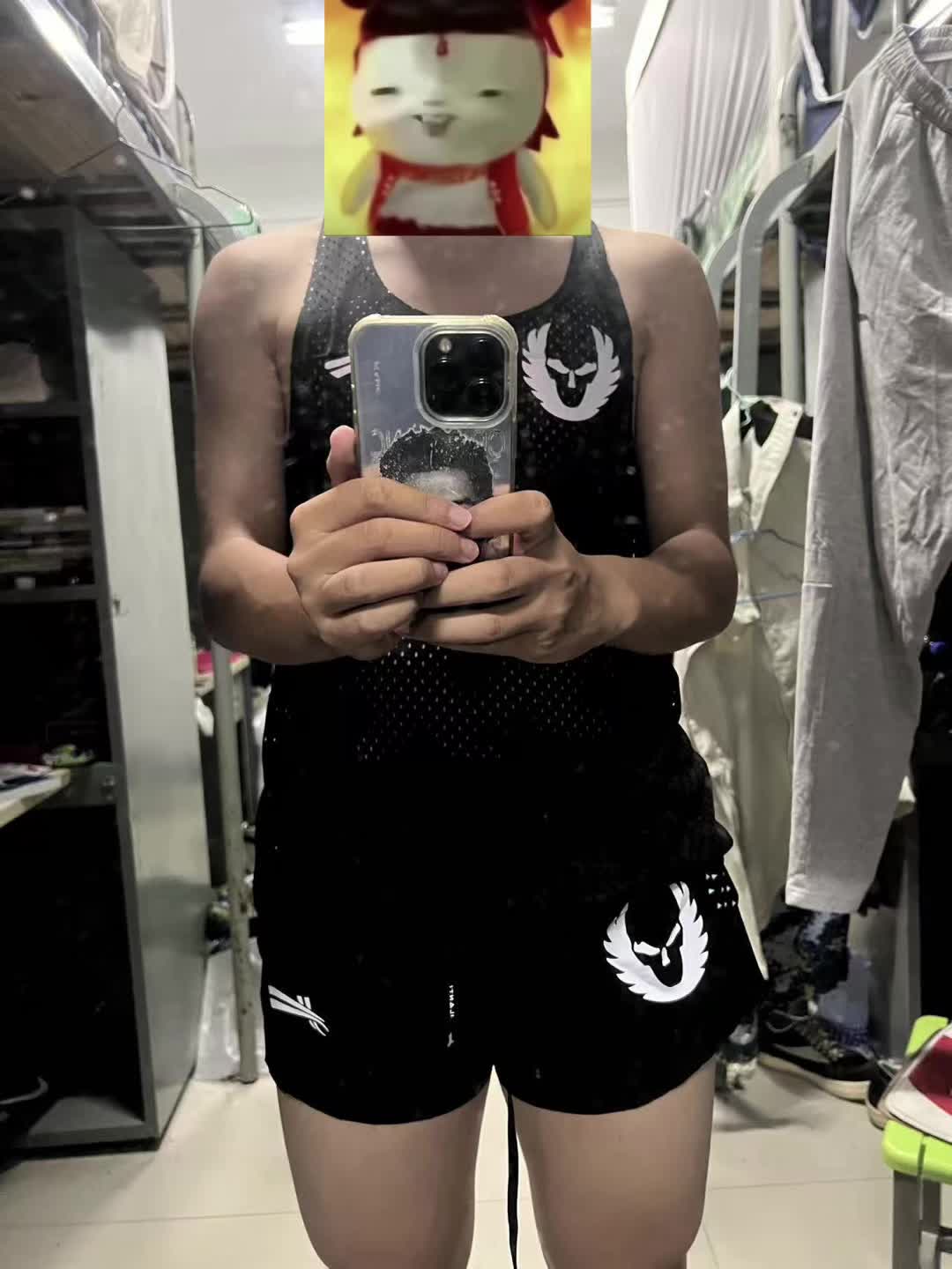 颜色百搭 助我pb