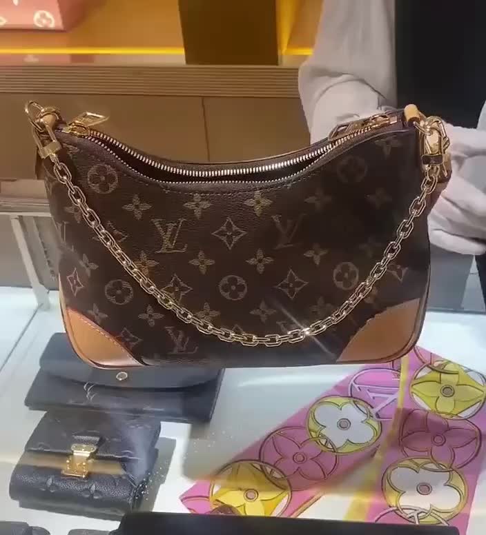 Louis Vuitton Boulogne