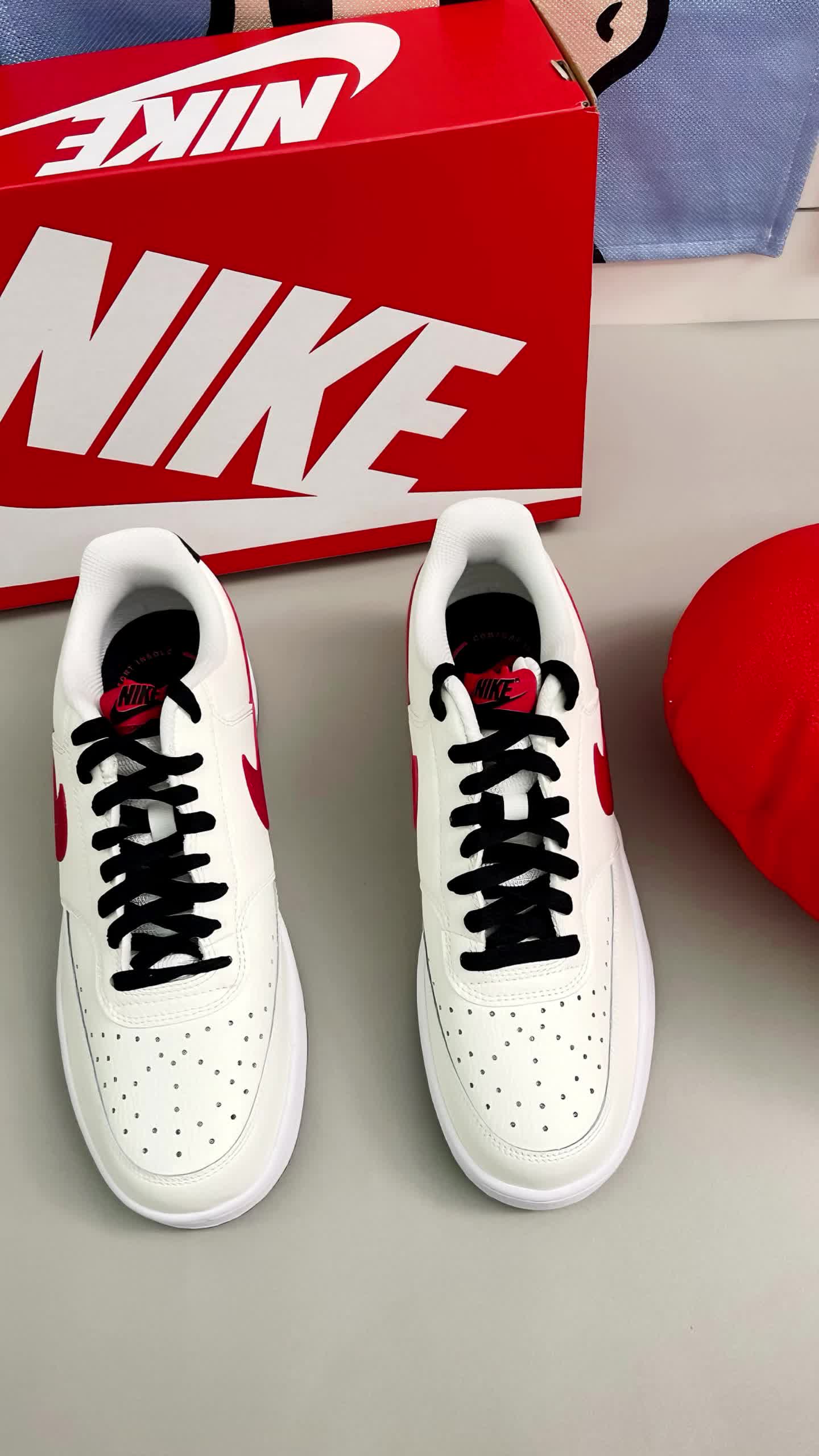 Nike 小板鞋开箱，性价比超高的宝藏好鞋