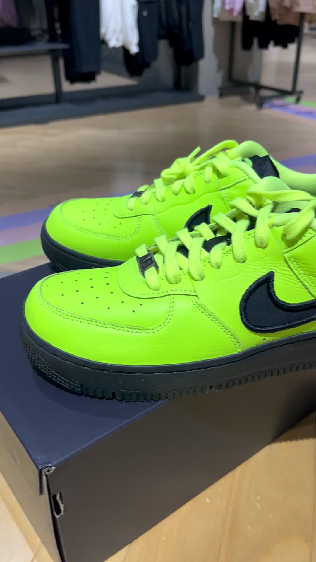 荧光绿af1