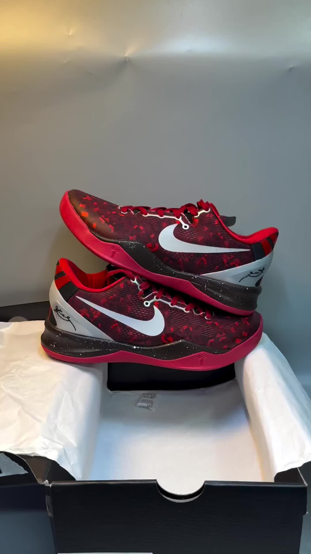 Nike Kobe 8 科比8代 红黑碎花 低帮复古实战篮球鞋男女