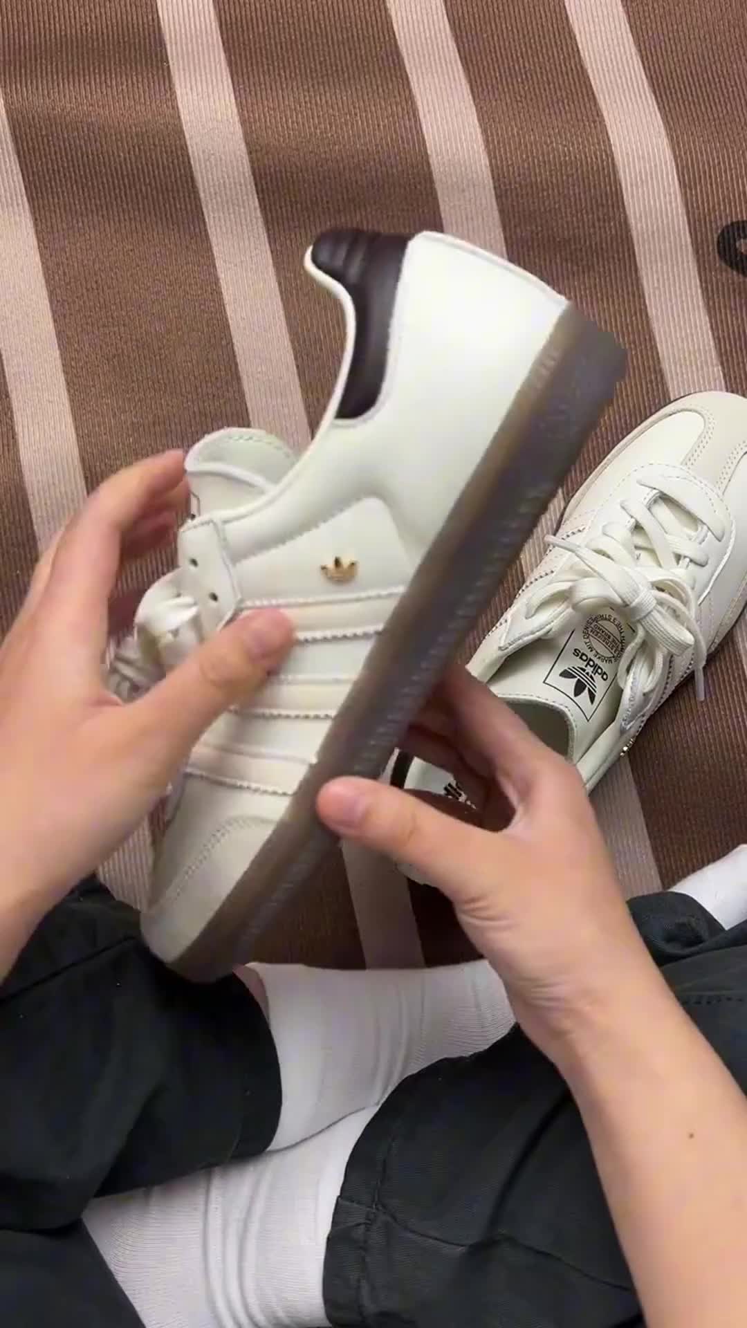 adidas SAMBA OG 米白深棕尾德训鞋真实上脚体验