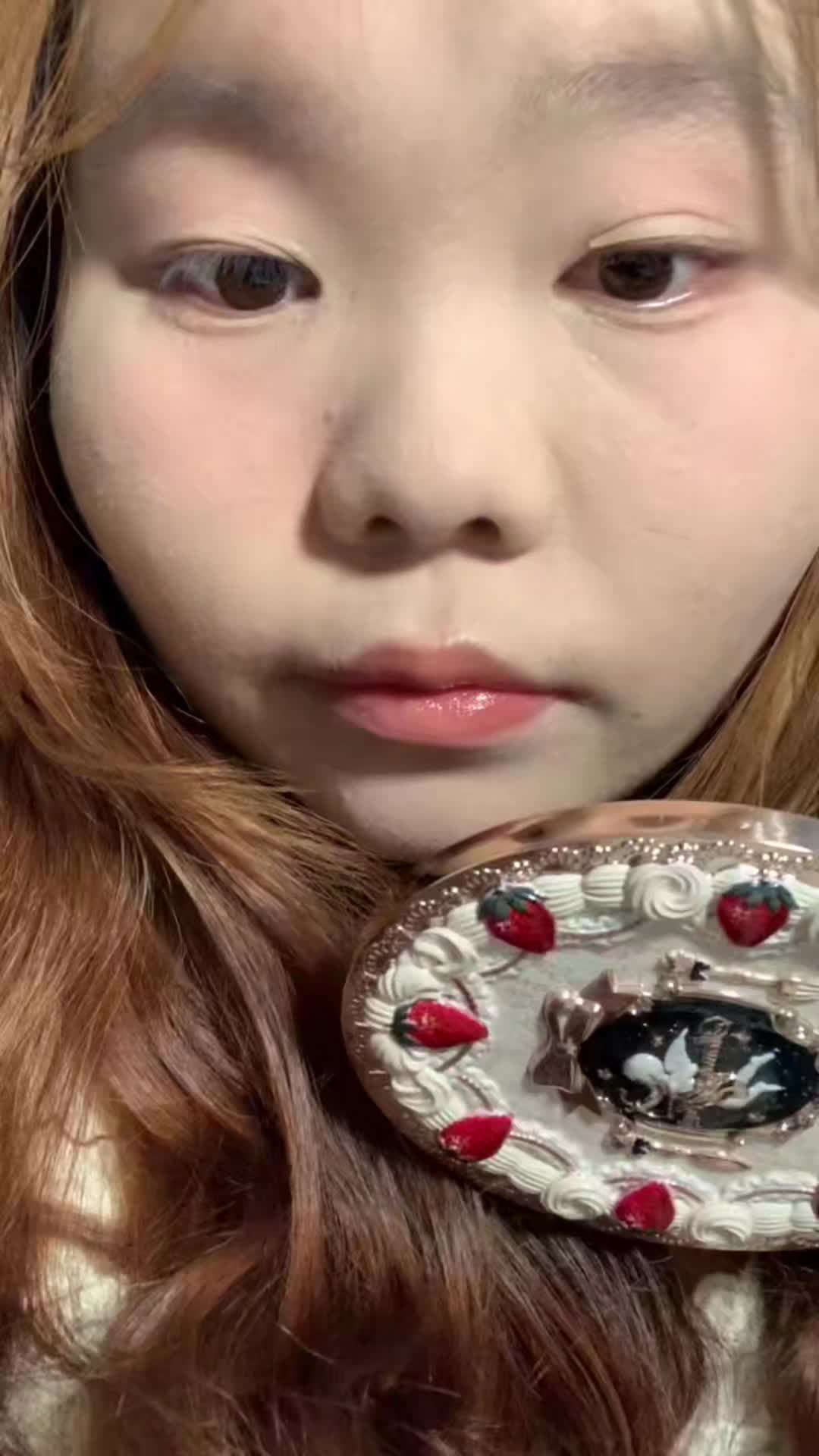 老天奶 我真的想把双眼皮贴焊在眼皮上❗️