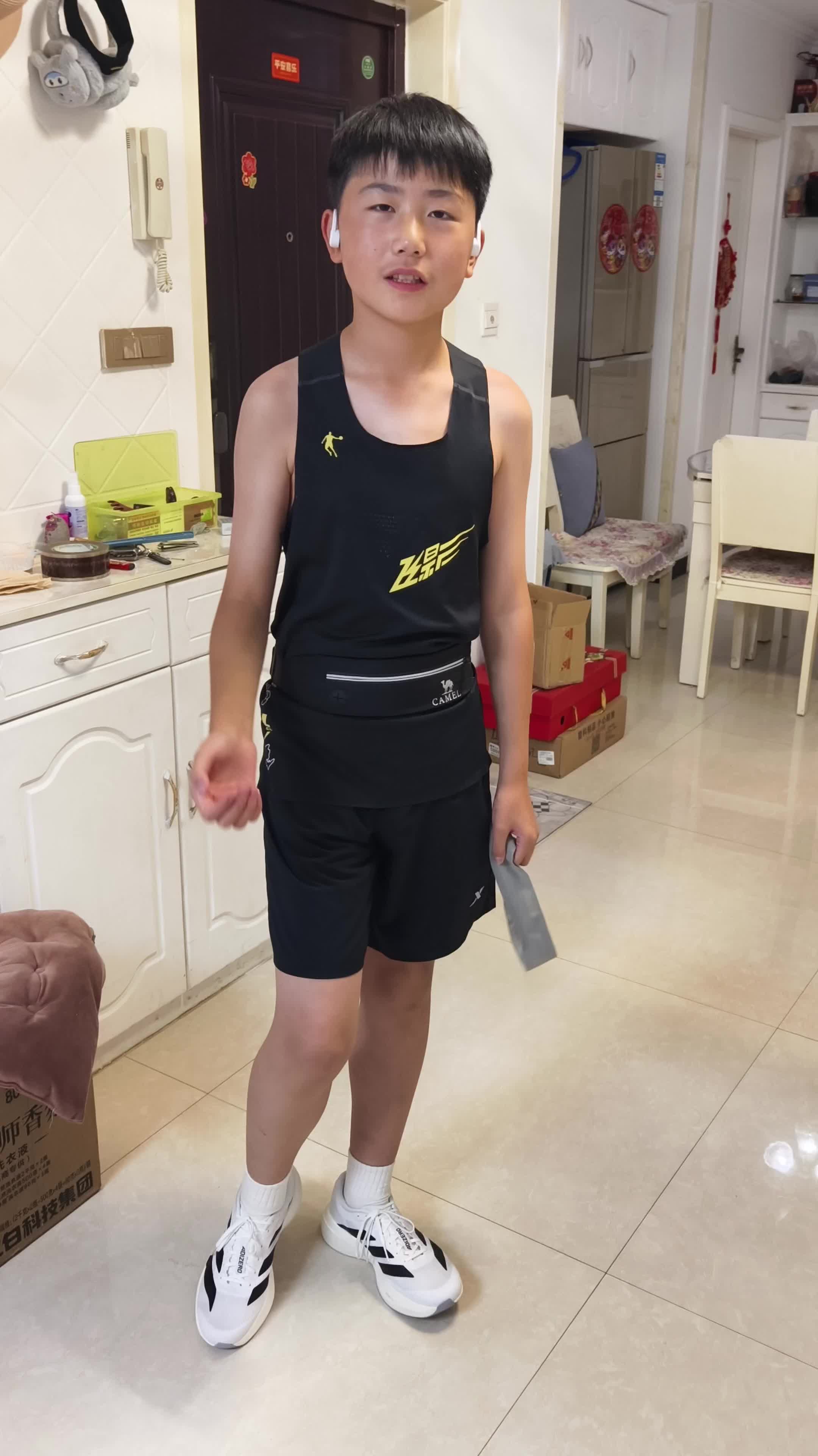 晚上出去夜跑啦