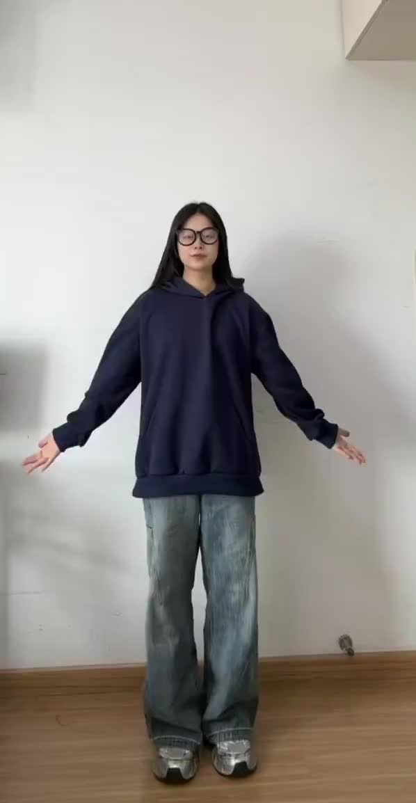 早秋松弛卫衣搭配丨简单好看不出错