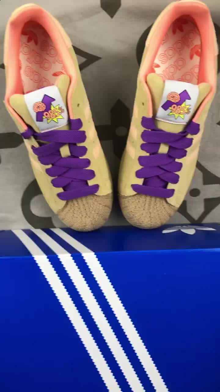 一眼沦陷！这双三叶草配色也太绝了💛💜