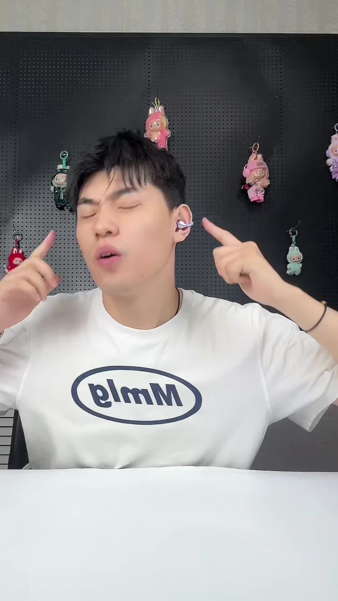 ‼️周杰伦同款耳机？竟然还带有AI功能！