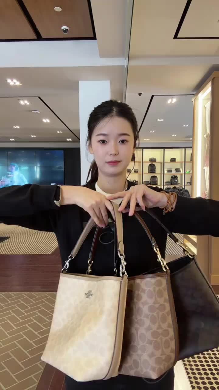 Coach的小水桶包原来也嘎嘎好搭呀～