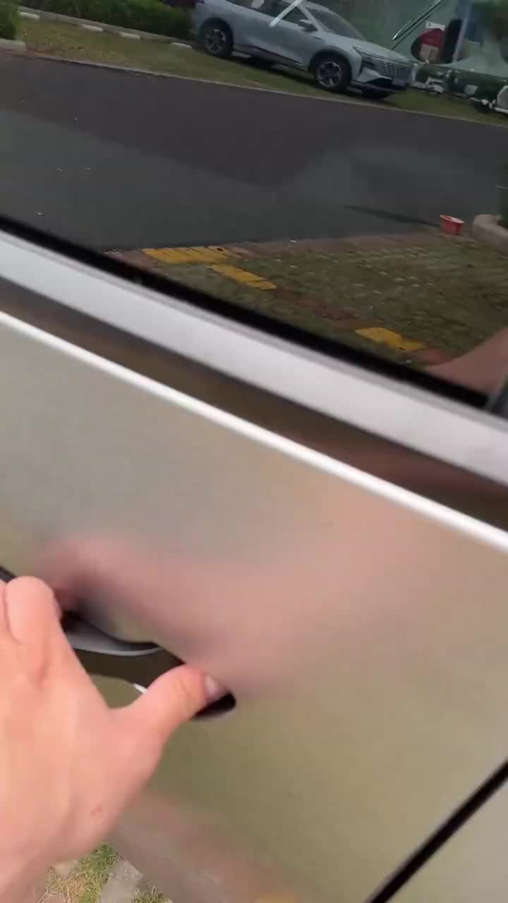 用风与光弹奏？无弦吉他颠覆你的演奏体验！