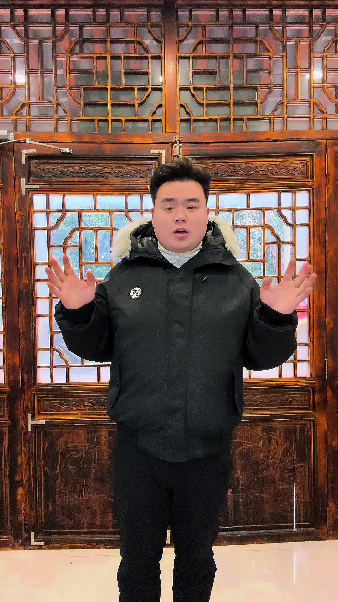 Achock毛领棉服200+拿下!轻便潮流又保暖