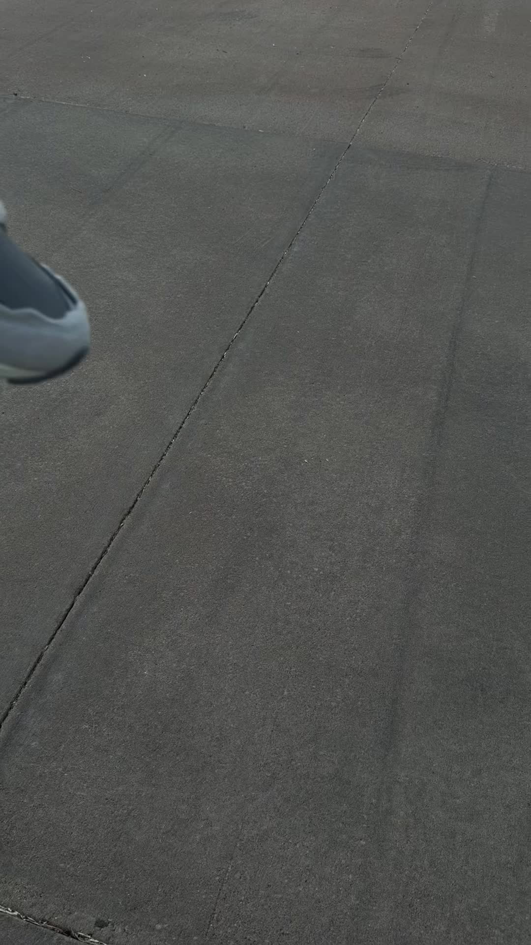 NB2002R雨云灰☁️又一双低调不失气质的通勤好鞋～