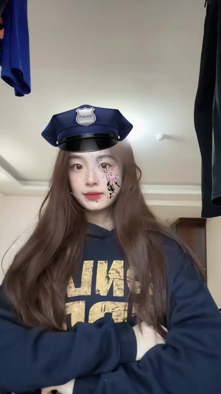 非常厚实保暖，宽松百搭，怎么穿怎么好看，