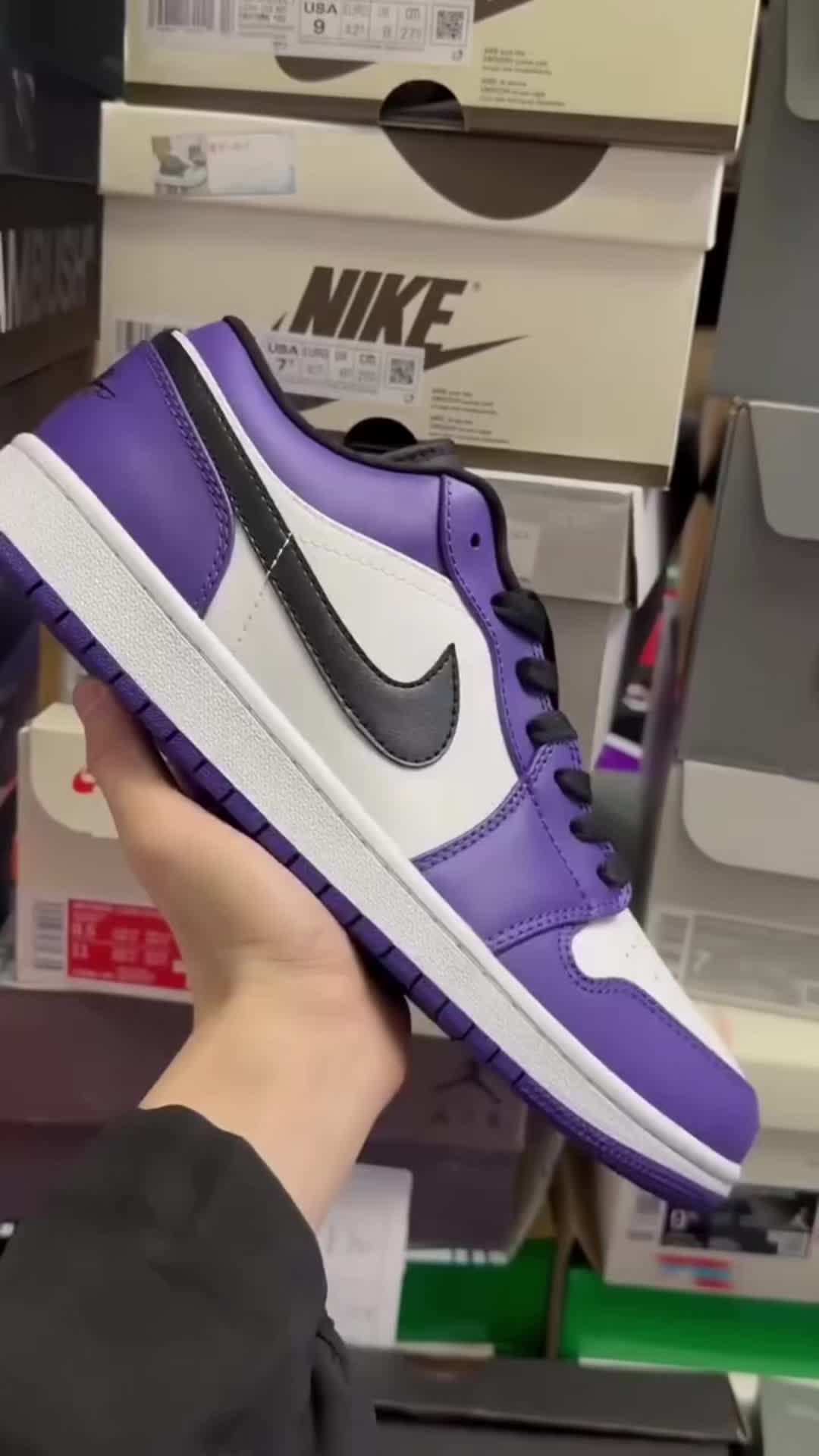 aj1白紫配色板鞋