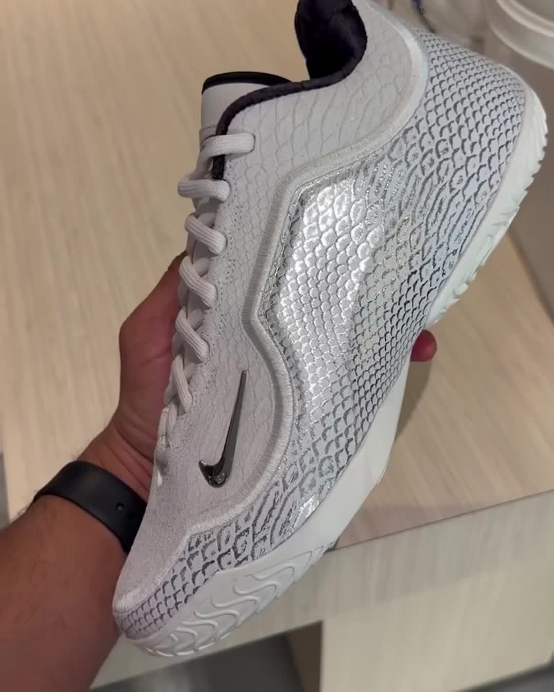 👑奢华质感｜LeBron23 White Label白标 詹姆斯新战靴