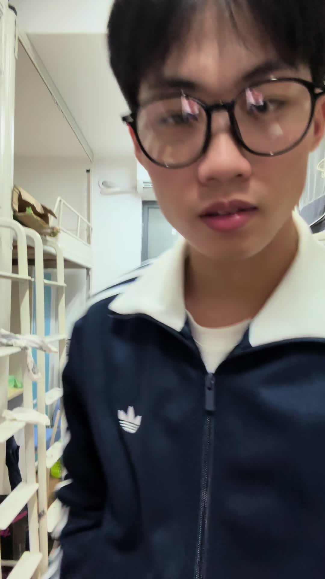 三叶草藏蓝翻领夹克｜校园少年感外套