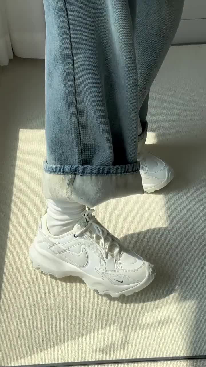 百搭的老爹鞋