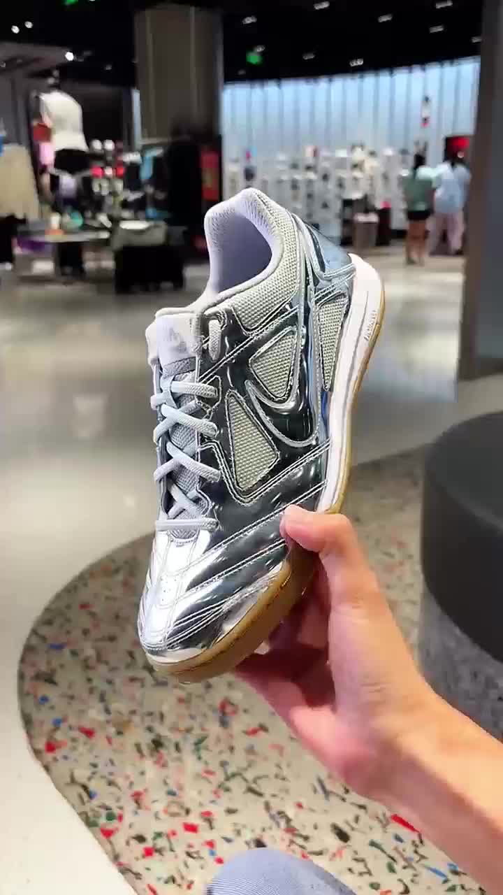Nike Gato系列 LV8柔软舒适 防滑耐磨 足球鞋 男女同款 银色
