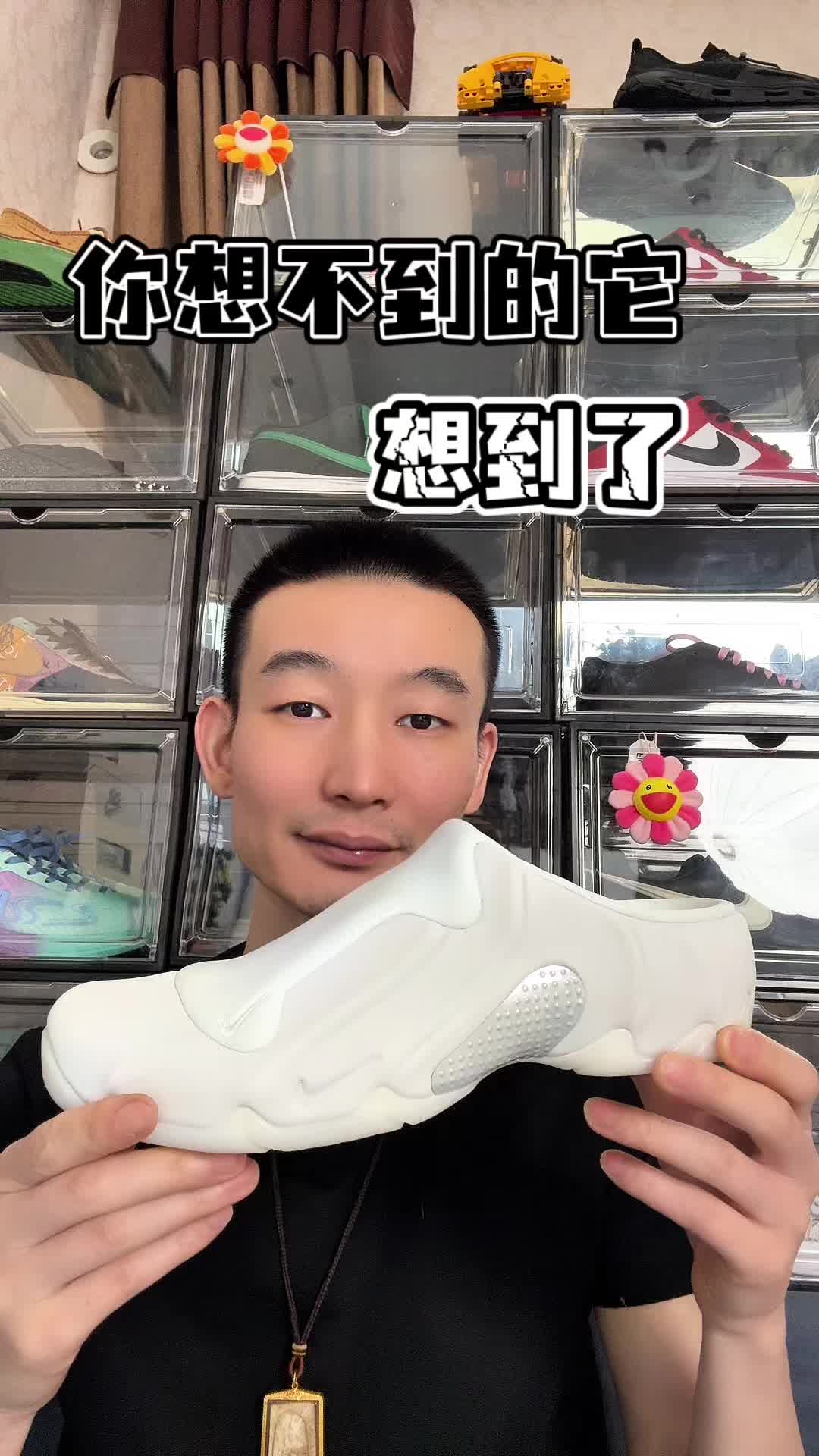 拖鞋 穆勒鞋 都不错反正夏天上脚挺舒服 